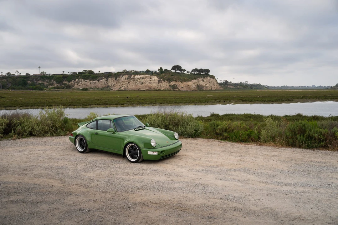 1994 Porsche 964 Carrera 4 - Image 30 of 31