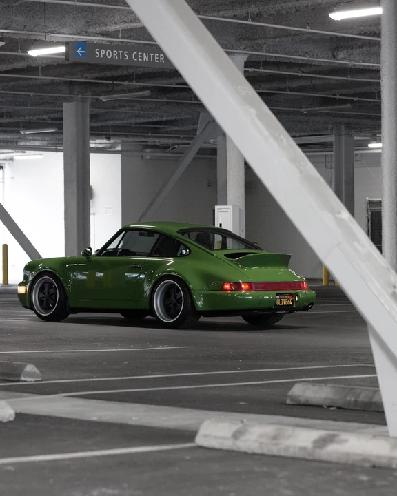 1994 Porsche 964 Carrera 4 - Image 14 of 31