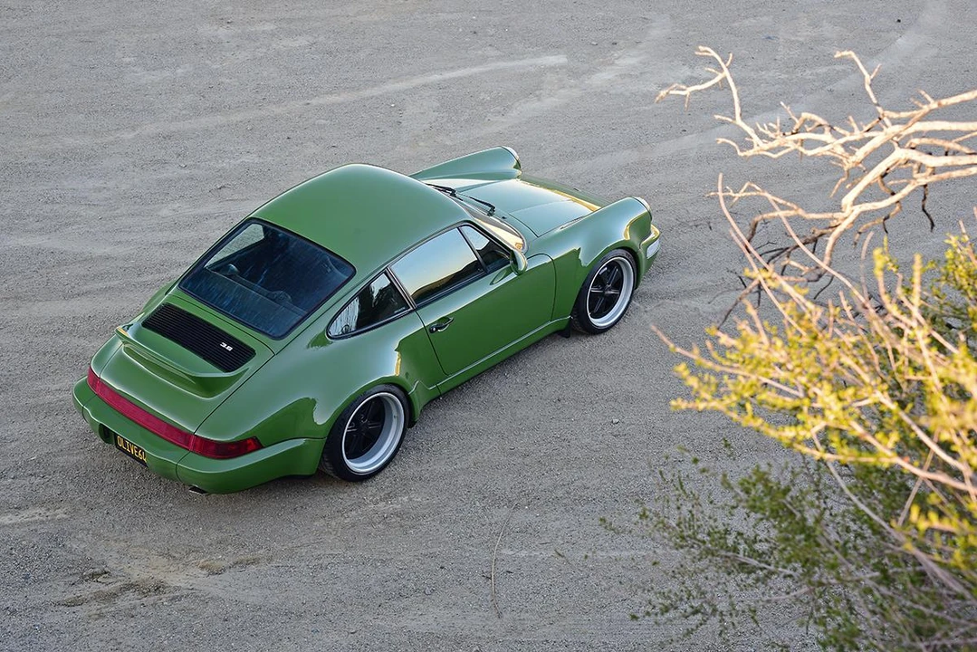 1994 Porsche 964 Carrera 4 - Image 3 of 31