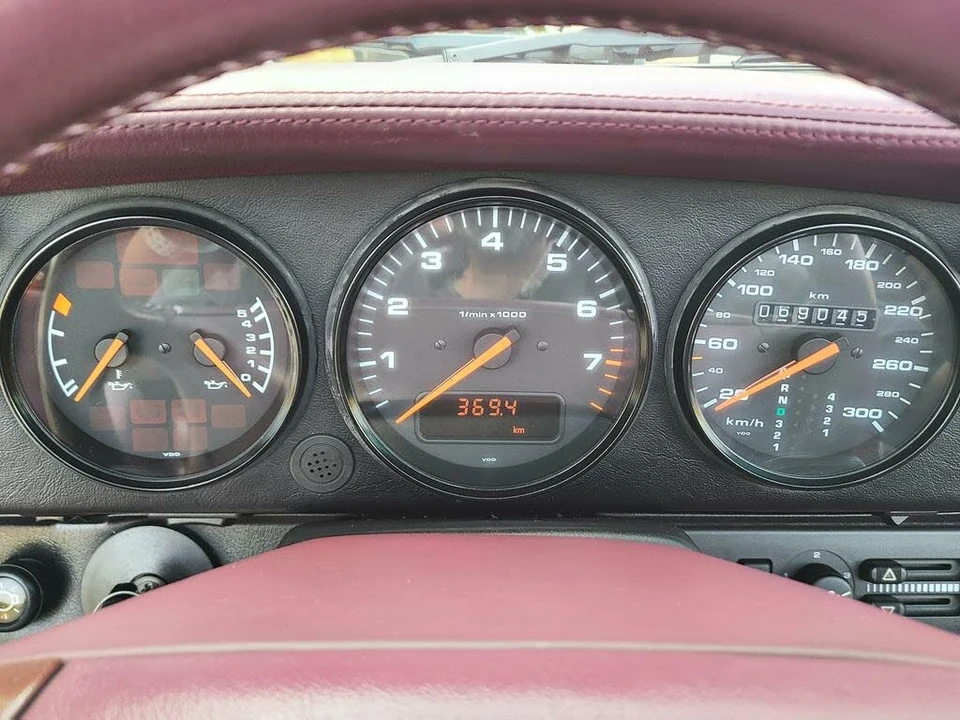 1994 Porsche 964 Carrera - Image 30 of 31