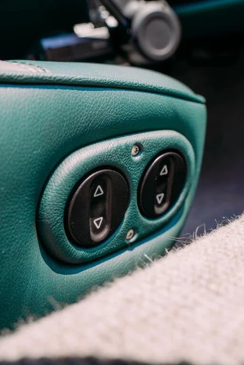 1994 Porsche 964 Carrera - Image 28 of 30