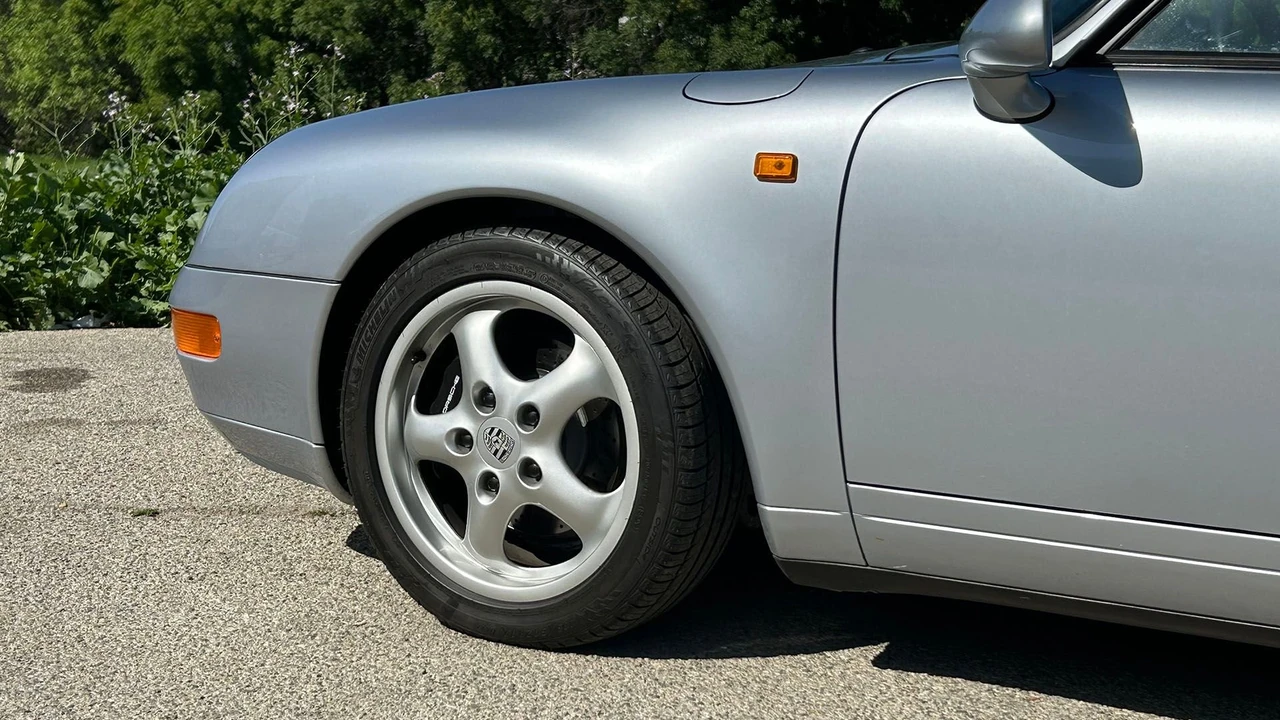 1994 Porsche 964 Carrera - Image 13 of 31