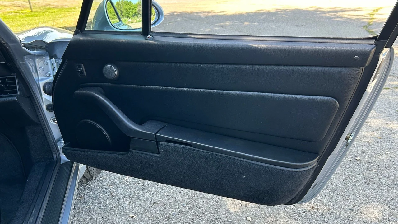 1994 Porsche 964 Carrera - Image 27 of 31