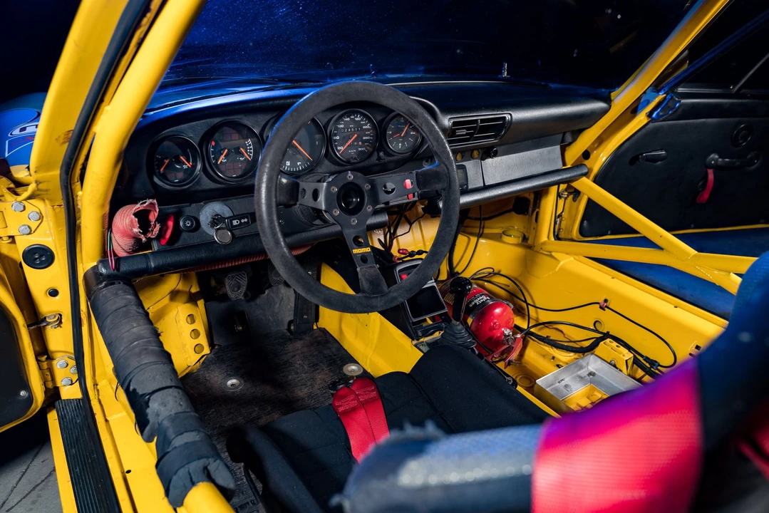 1994 Porsche 964 Carrera - Image 9 of 31