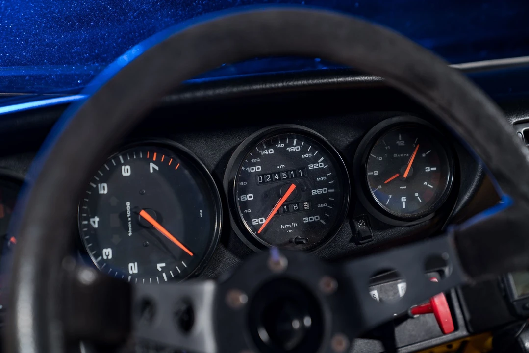 1994 Porsche 964 Carrera - Image 12 of 31