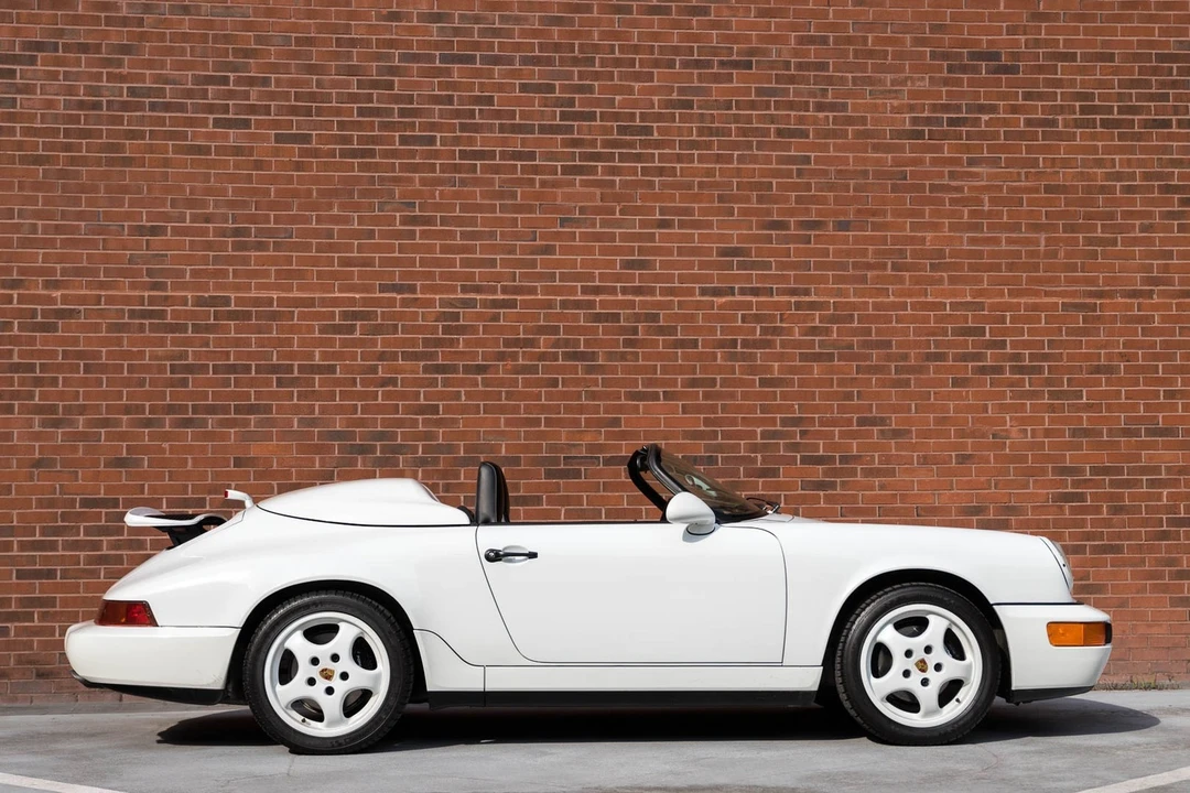 1994 Porsche 964 Speedster - Image 9 of 31