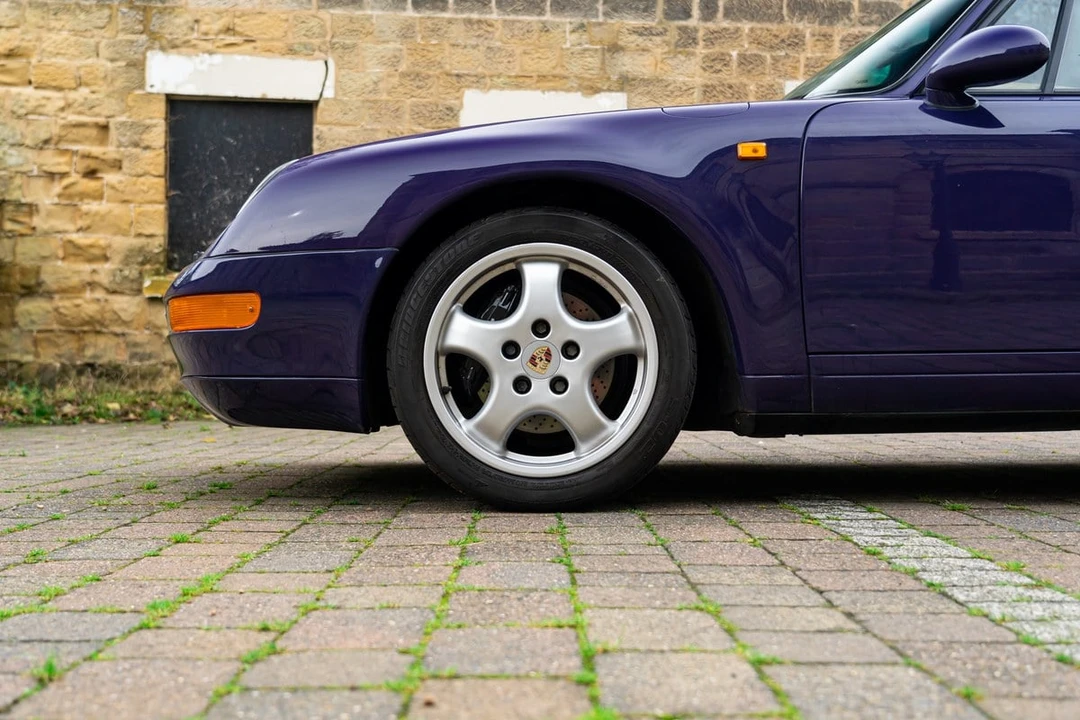 1994 Porsche 993 Carrera - Image 19 of 30