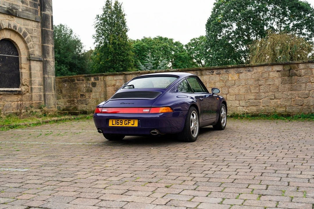 1994 Porsche 993 Carrera - Image 7 of 30