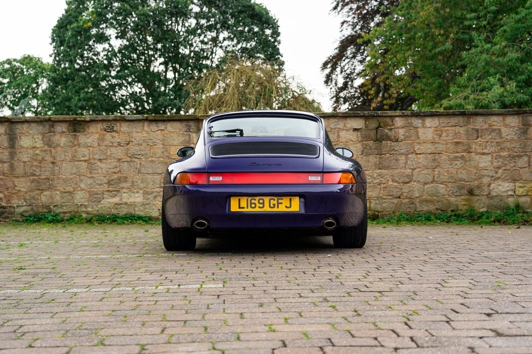 1994 Porsche 993 Carrera - Image 8 of 30