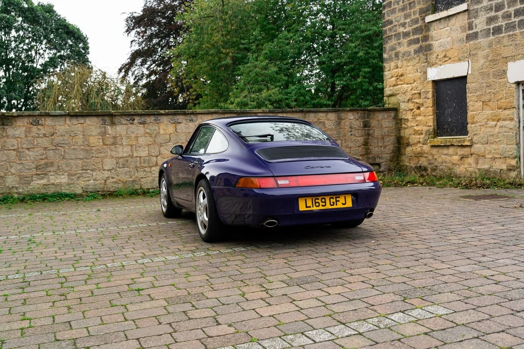1994 Porsche 993 Carrera - Image 10 of 30