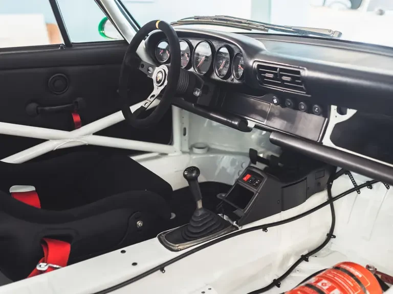 1994 Porsche 964 Carrera RS - Image 11 of 31