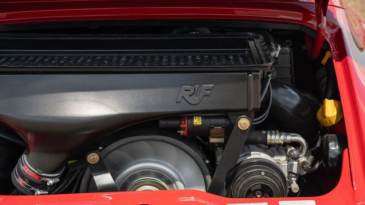 1994 Porsche 911 - Image 9 of 31