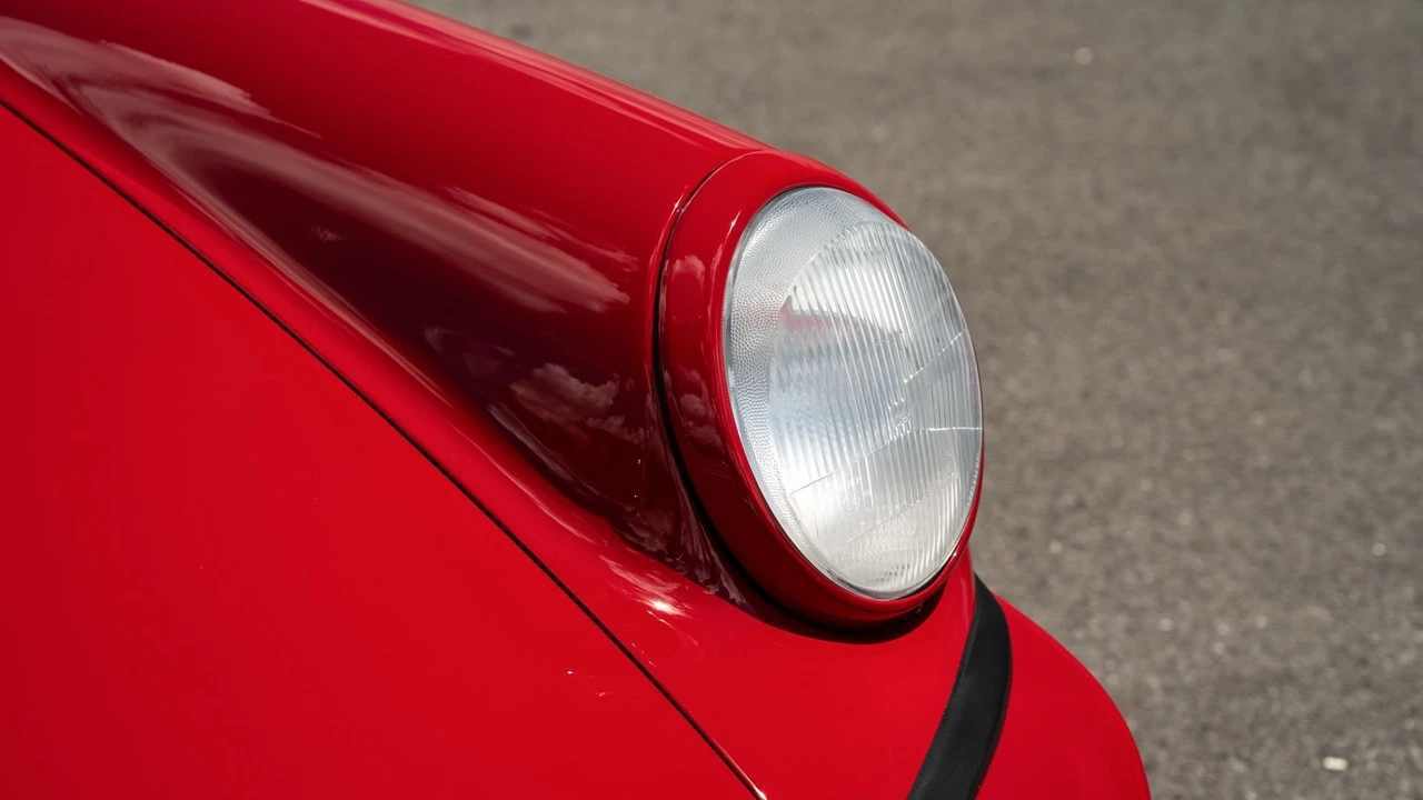 1994 Porsche 911 - Image 28 of 31