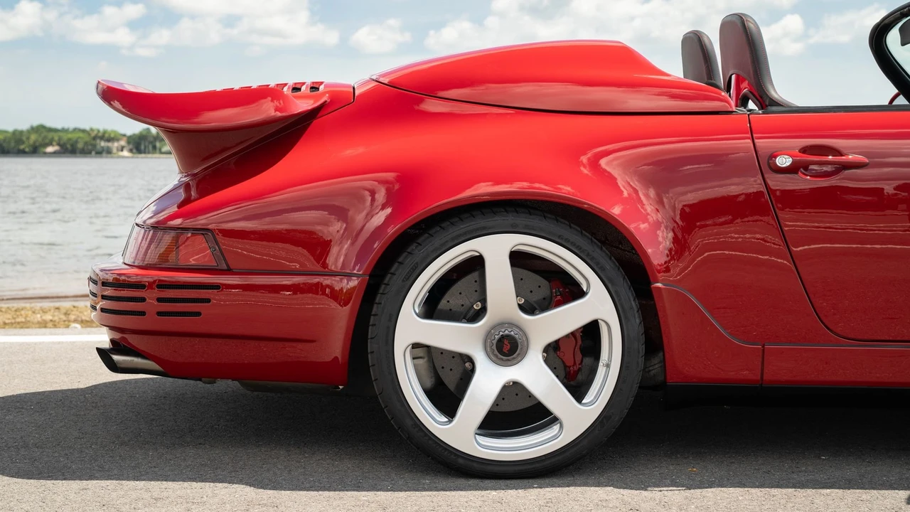 1994 Porsche 911 - Image 17 of 31