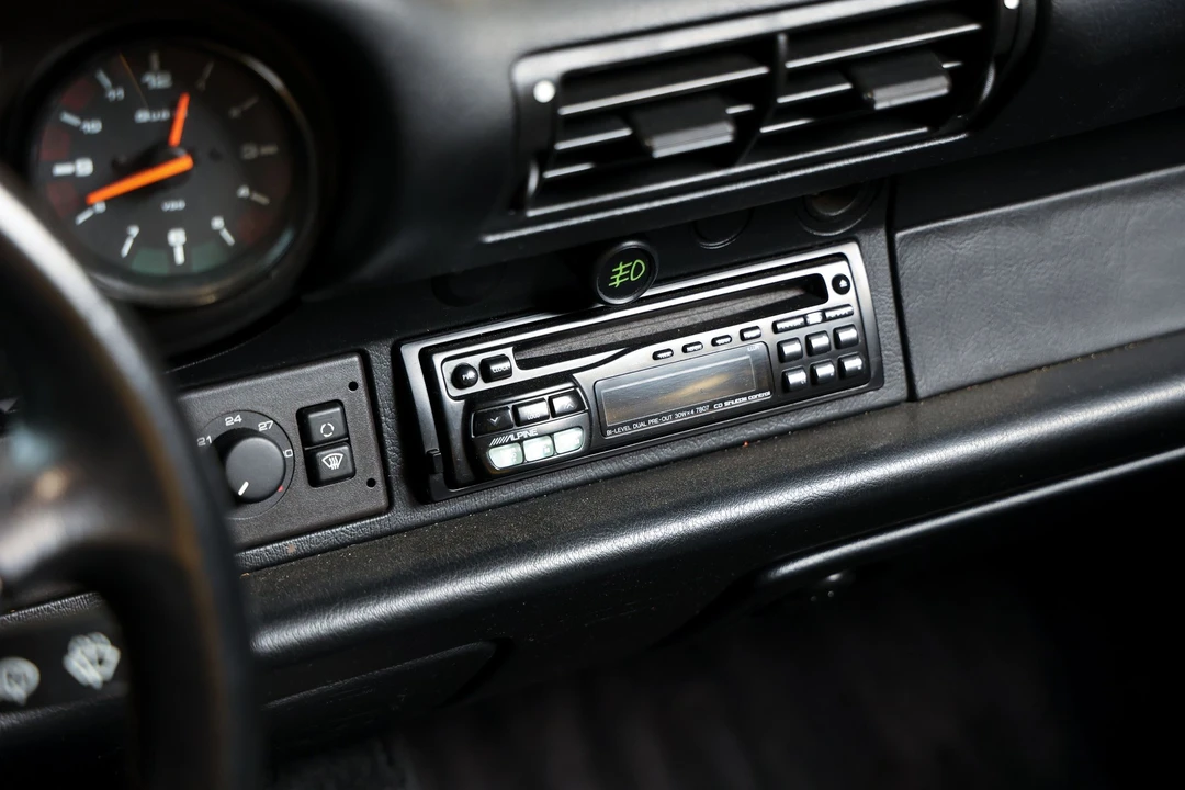 1994 Porsche 964 Speedster - Image 16 of 31