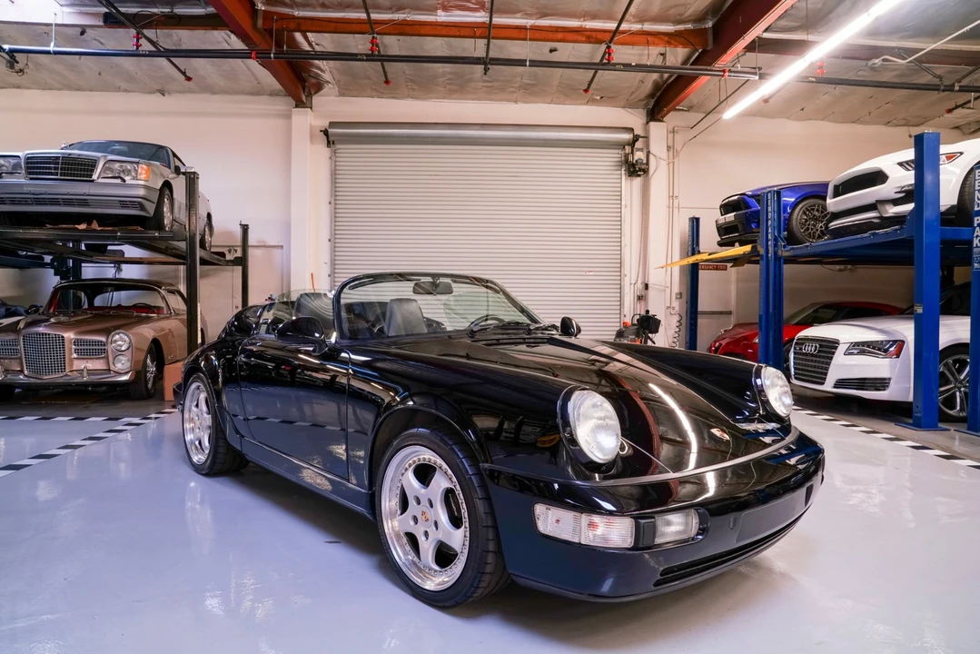 1994 Porsche 964 Carrera - Image 8 of 31