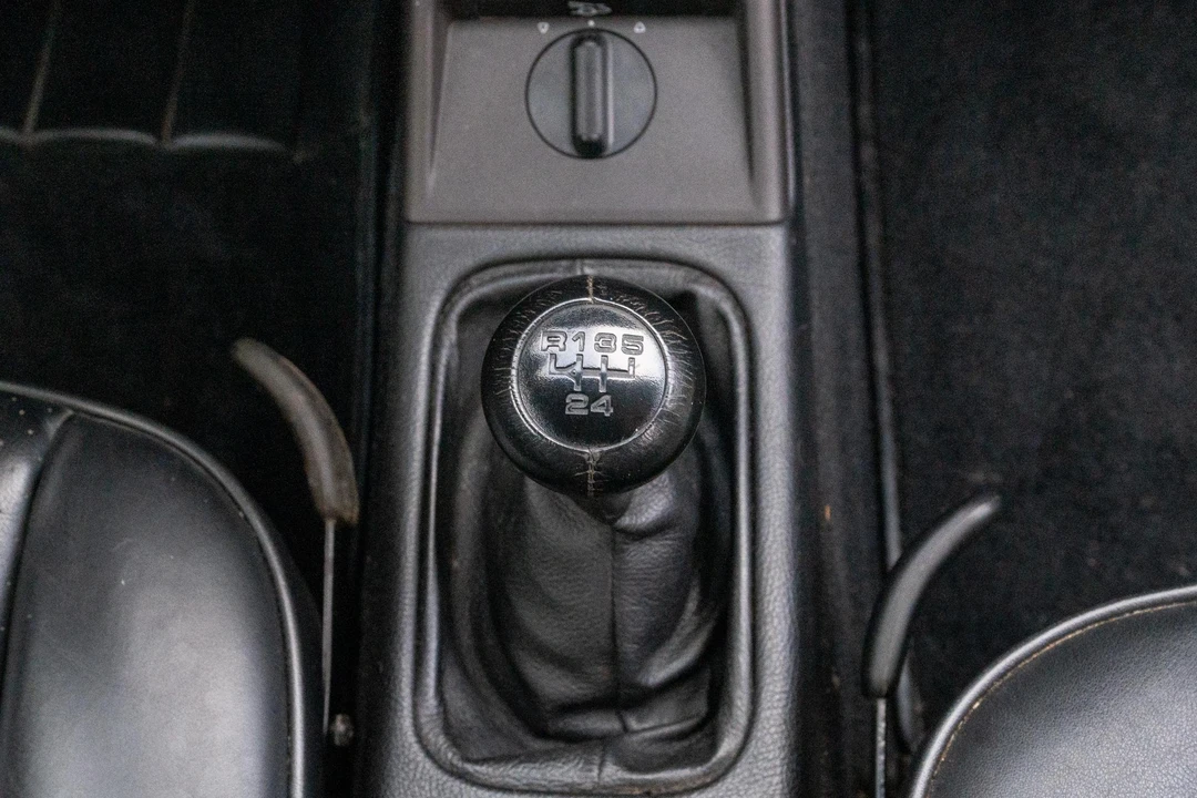 1994 Porsche 964 Speedster - Image 29 of 31