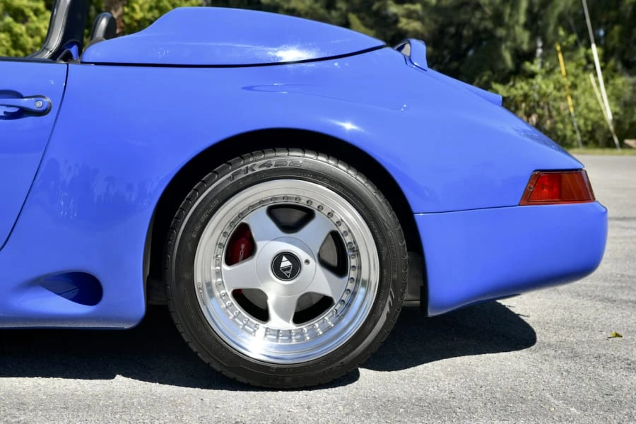 1994 Porsche 964 Speedster - Image 14 of 31