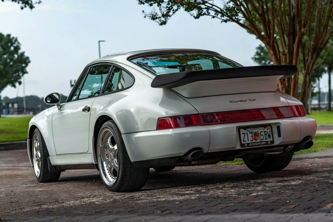 1994 Porsche 964 Turbo - Image 10 of 22