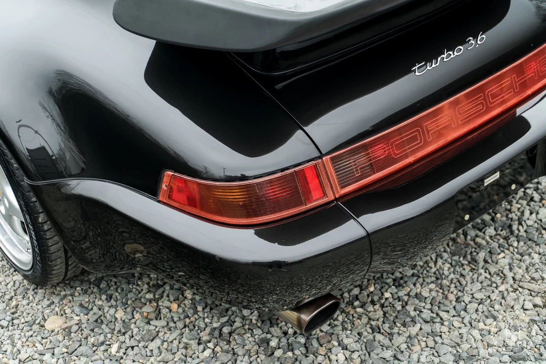 1994 Porsche 964 Turbo - Image 27 of 31