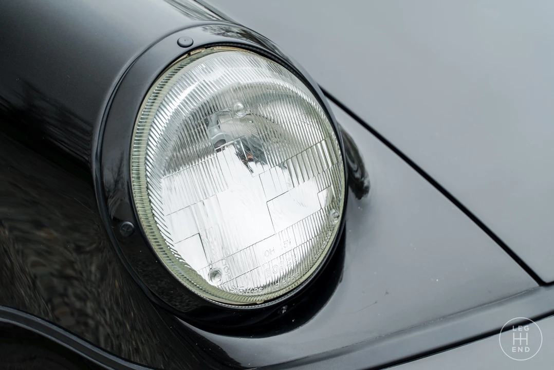 1994 Porsche 964 Turbo - Image 19 of 31