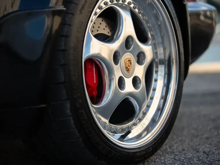 1994 Porsche 964 Turbo - Image 17 of 31