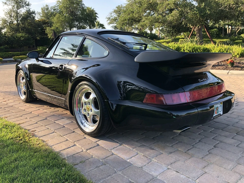 1994 Porsche 964 Turbo - Image 11 of 31
