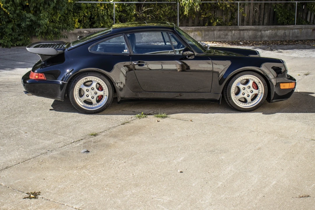 1994 Porsche 964 Turbo - Image 9 of 31