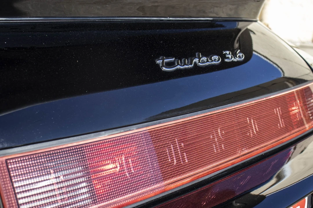 1994 Porsche 964 Turbo - Image 13 of 31