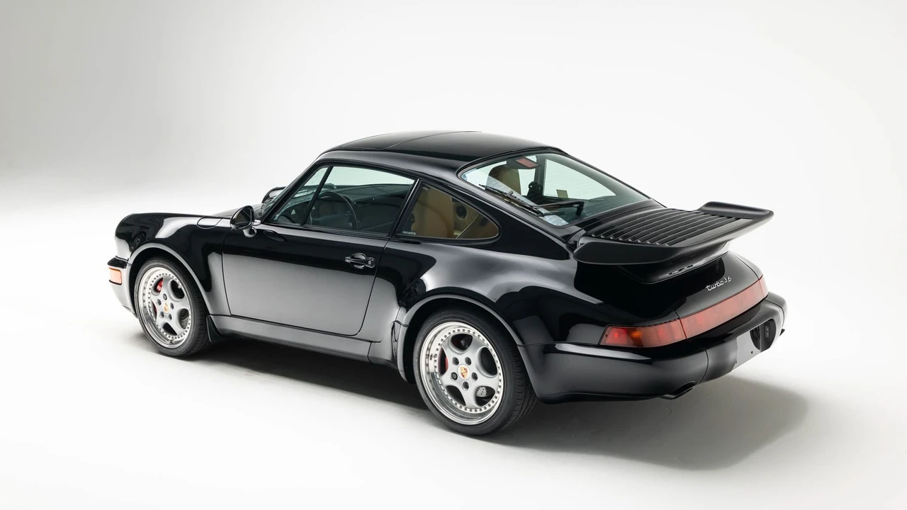 1994 Porsche 964 Turbo - Image 23 of 31
