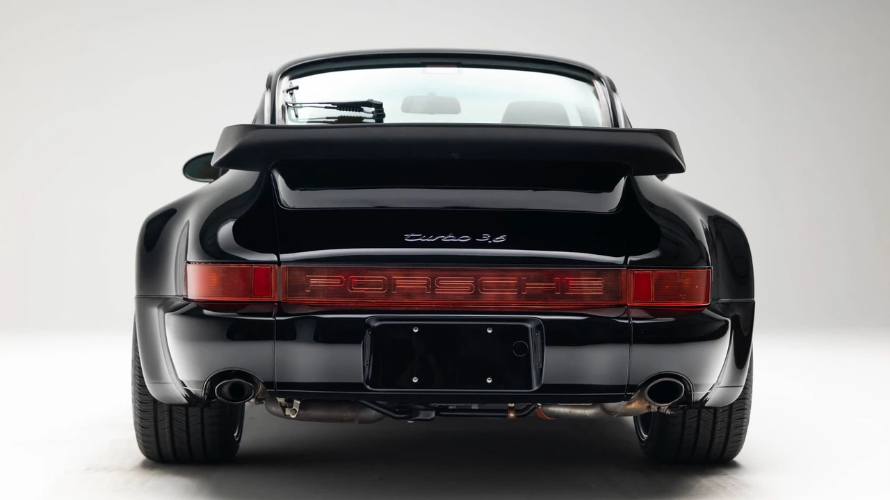 1994 Porsche 964 Turbo - Image 14 of 31