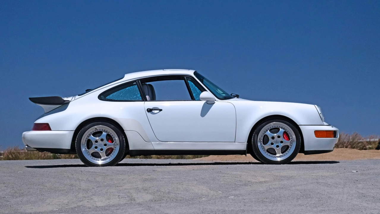 1994 Porsche 964 Turbo - Image 21 of 31