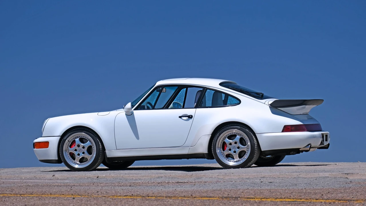 1994 Porsche 964 Turbo - Image 11 of 31