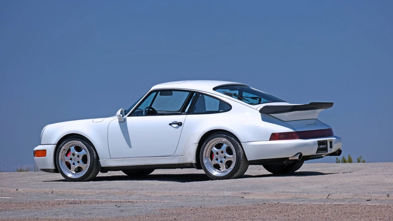 1994 Porsche 964 Turbo - Image 15 of 31