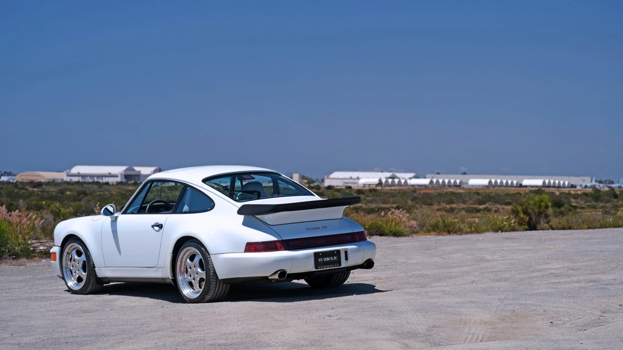 1994 Porsche 964 Turbo - Image 19 of 31