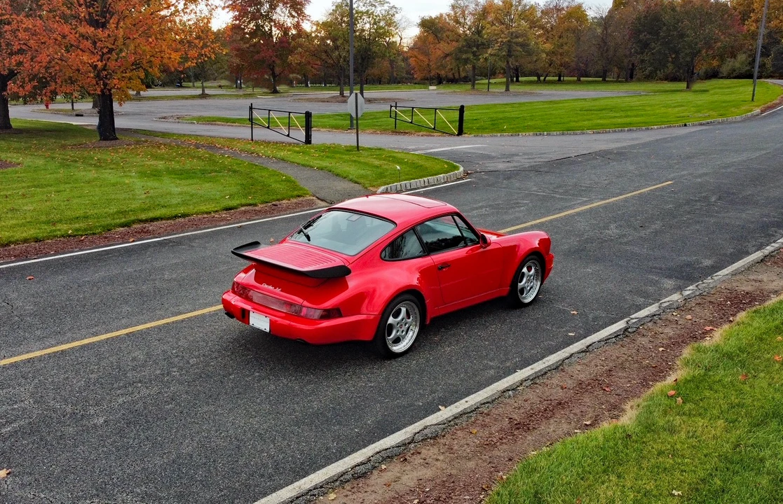 1994 Porsche 964 Turbo - Image 23 of 31