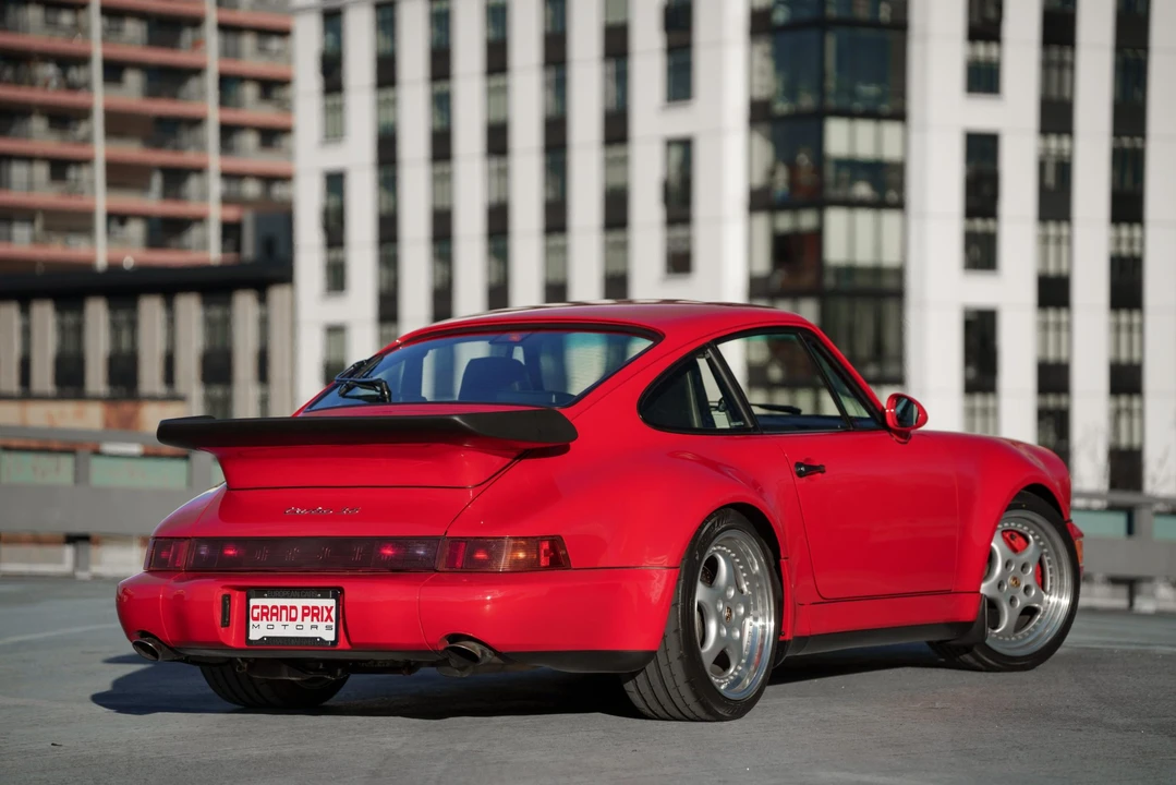 1994 Porsche 964 Turbo - Image 11 of 31