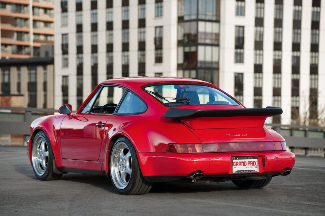 1994 Porsche 964 Turbo - Image 9 of 31