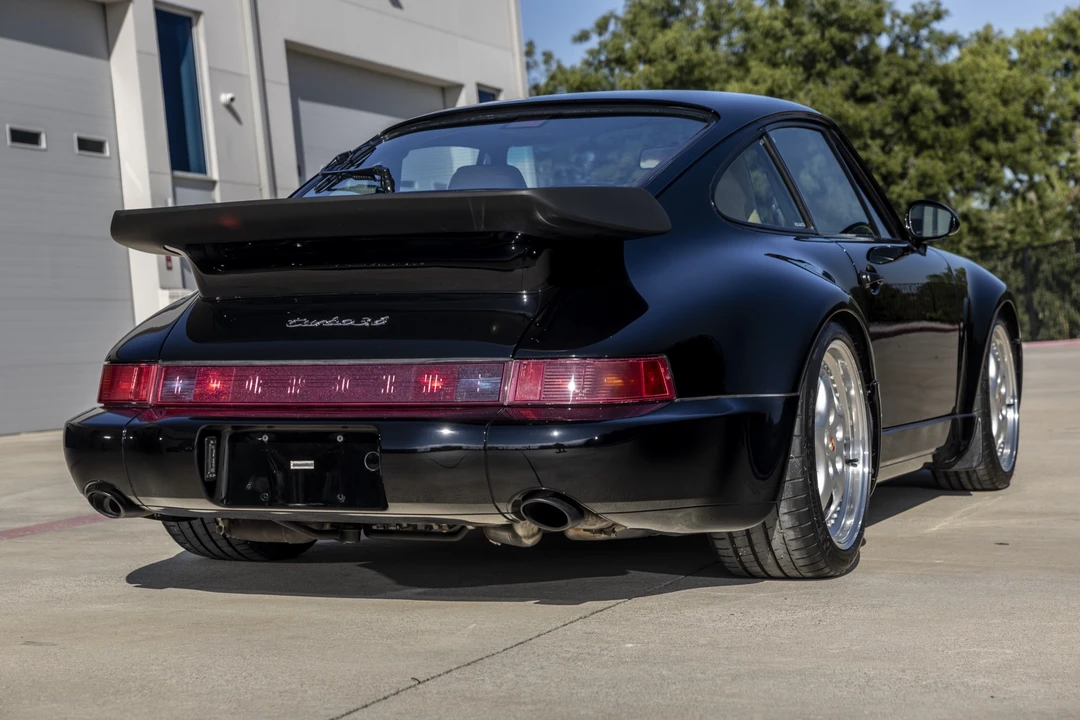 1994 Porsche 964 Turbo - Image 10 of 31