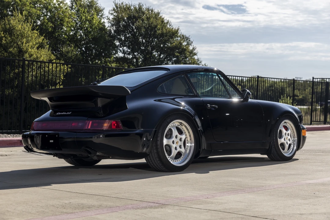 1994 Porsche 964 Turbo - Image 9 of 31