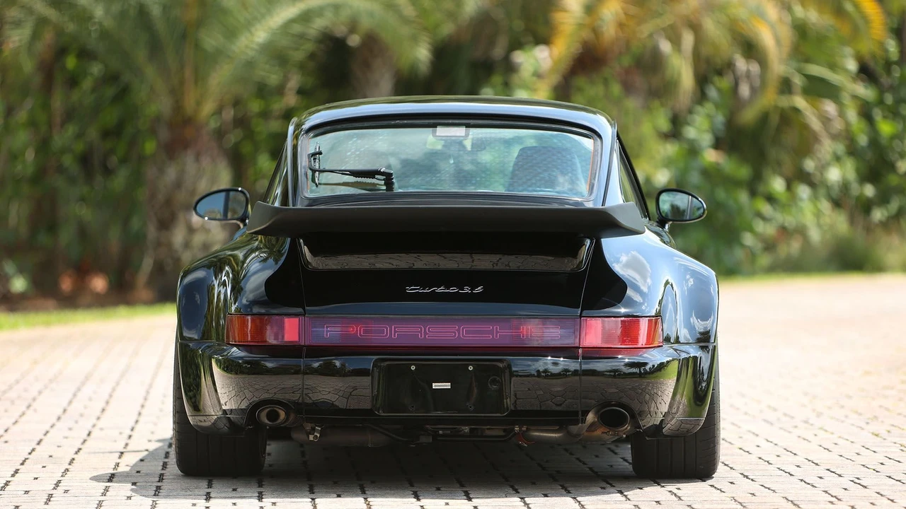 1994 Porsche 964 Turbo - Image 14 of 31
