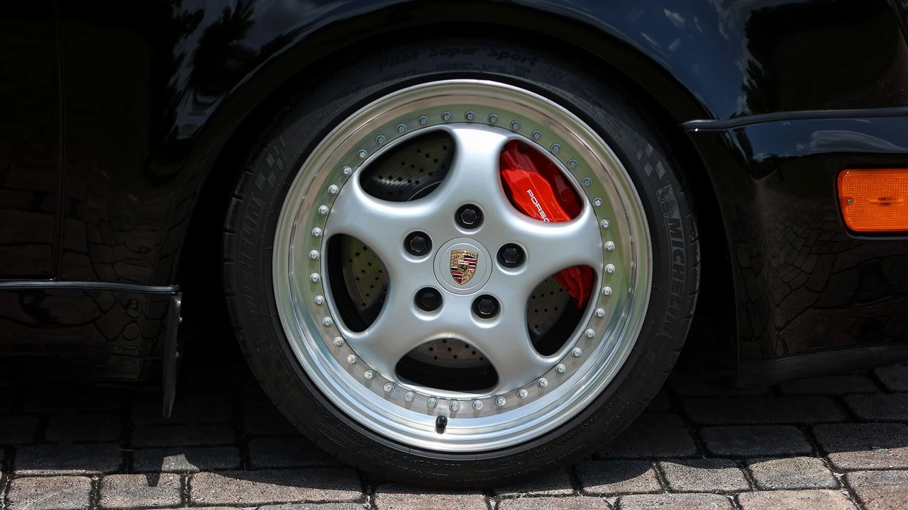 1994 Porsche 964 Turbo - Image 25 of 31