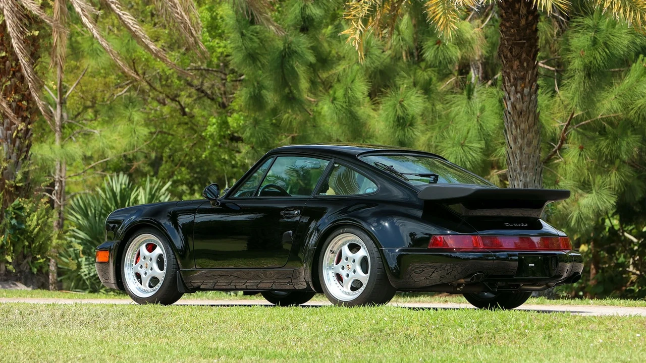 1994 Porsche 964 Turbo - Image 12 of 31