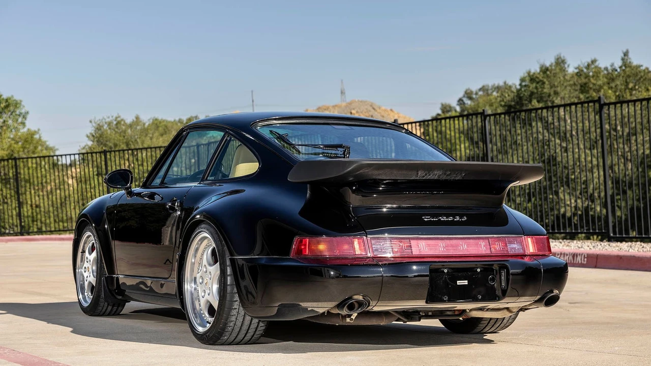 1994 Porsche 964 Turbo - Image 5 of 31