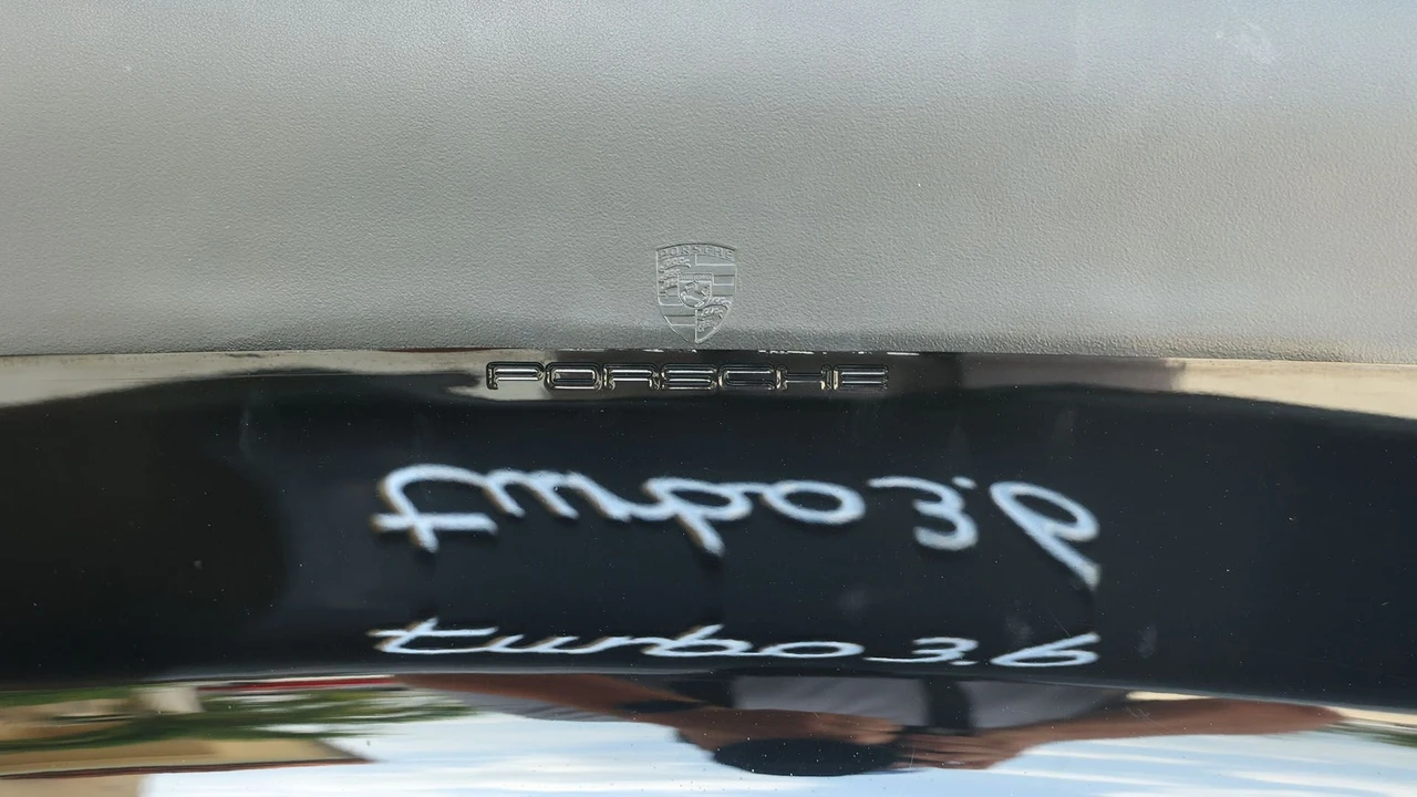1994 Porsche 964 Turbo - Image 2 of 31