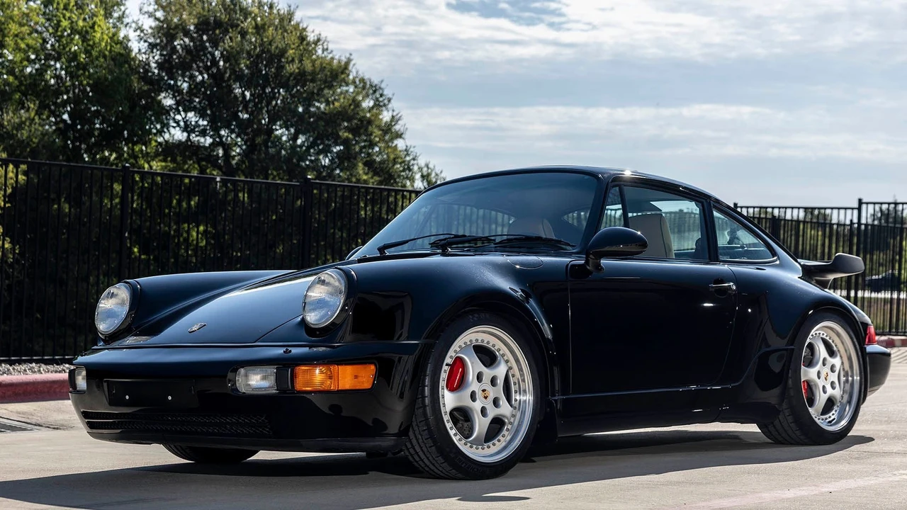 1994 Porsche 964 Turbo - Image 18 of 31