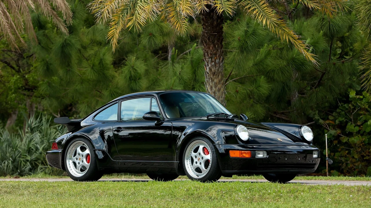 1994 Porsche 964 Turbo - Image 9 of 31
