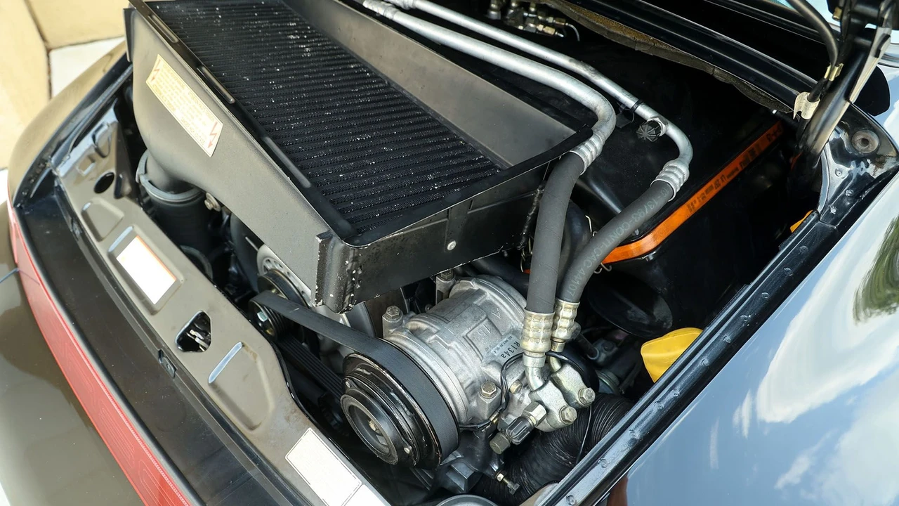 1994 Porsche 964 Turbo - Image 5 of 31
