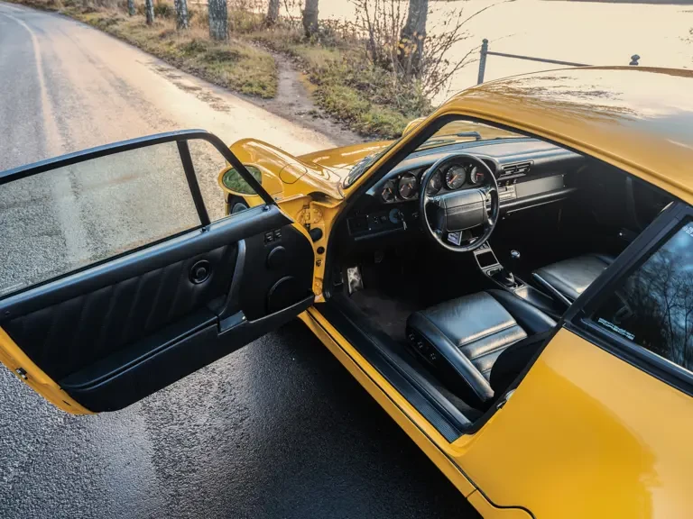 1994 Porsche 964 Turbo - Image 5 of 31