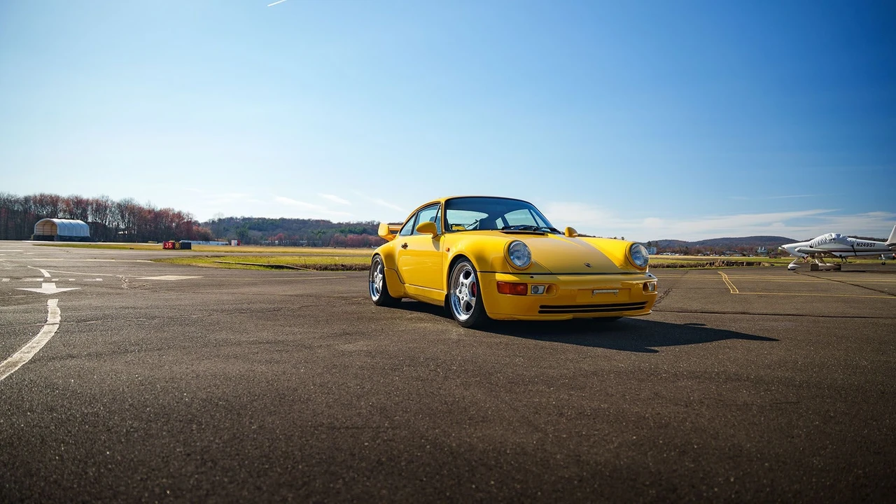 1994 Porsche 964 Turbo - Image 9 of 31